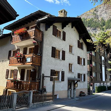 Chalet Medi Zermatt Exterior foto